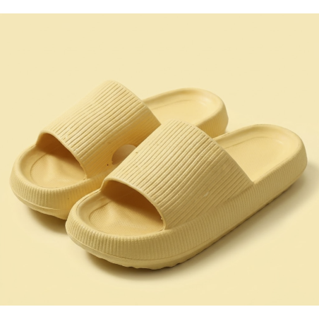 Chanclas Cloud--Amarillas